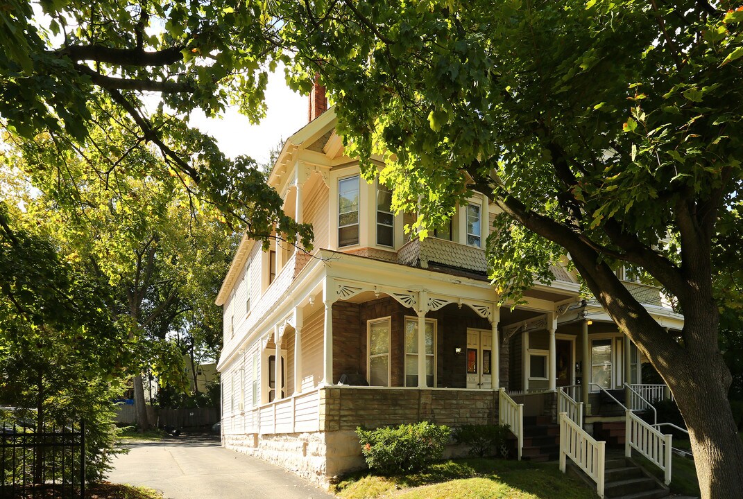 836 Union St in Schenectady, NY - Building Photo