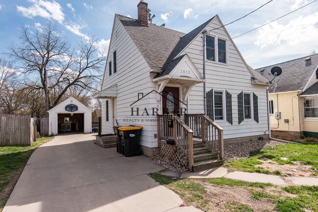 1012 4th St SE in Rochester, MN - Building Photo - Building Photo