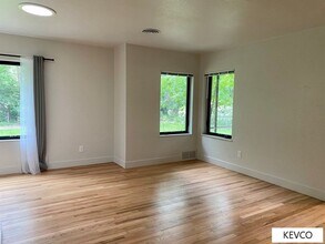 1528 W Oak St in Fort Collins, CO - Building Photo - Building Photo