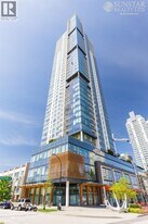 6461 Telford Ave in Burnaby, BC - Building Photo