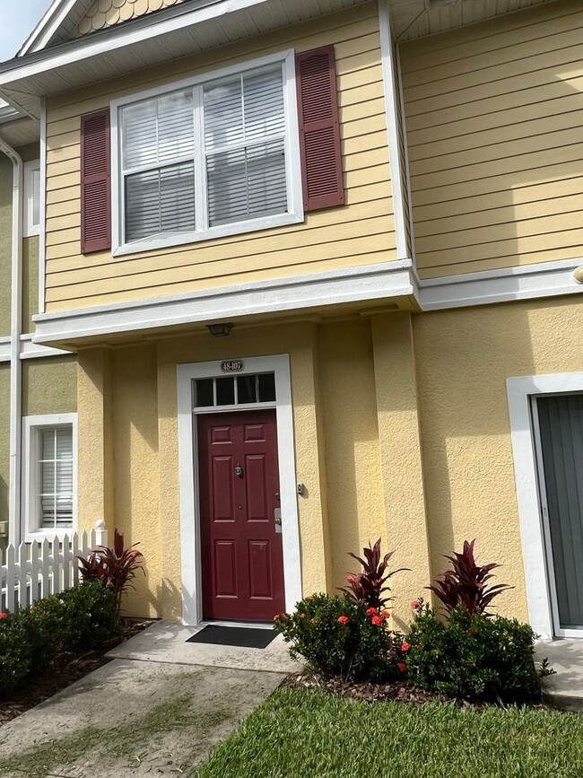 4000 Santa Maria Dr