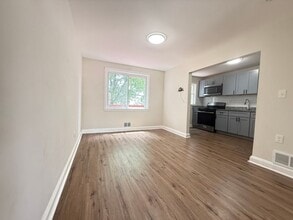 1225 Halstead Rd in Parkville, MD - Building Photo - Building Photo