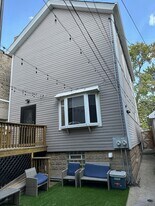 3227 S Wells St in Chicago, IL - Building Photo