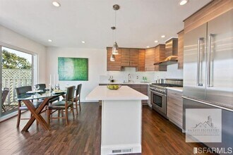 671 Peralta Ave in San Francisco, CA - Building Photo - Building Photo