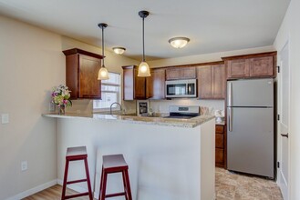 Lexington Point Apartments in Oconomowoc, WI - Building Photo - Building Photo