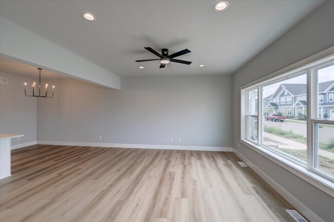 4866 Suelo Rd in Fitchburg, WI - Building Photo - Building Photo