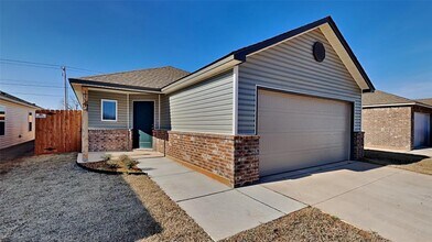 3333 Hondo Ter in Mustang, OK - Building Photo - Building Photo