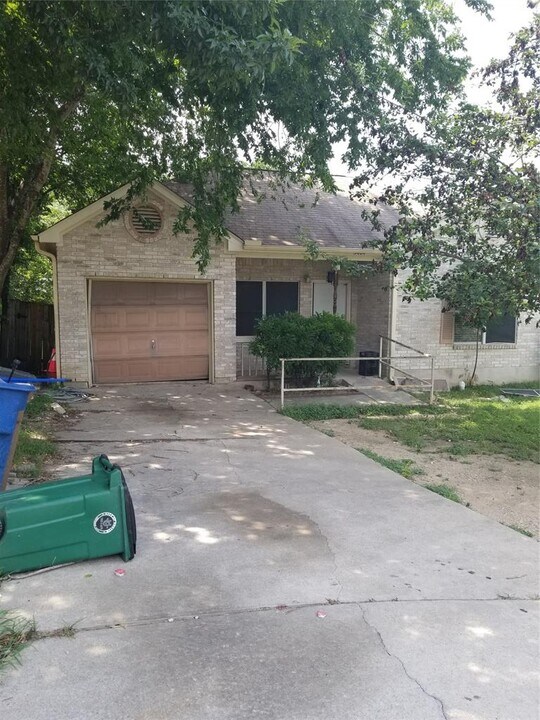 5404 Garden View Cove in Austin, TX - Building Photo