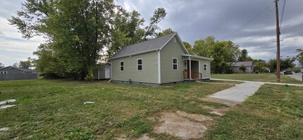 611 E Spruce St in Princeton, IN - Building Photo - Building Photo