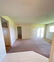 458 Fairways Cir in Ocala, FL - Building Photo - Building Photo