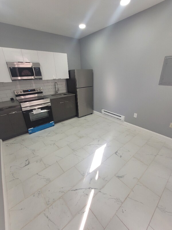 1428 Jackson St-Unit -1 in Philadelphia, PA - Building Photo - Building Photo