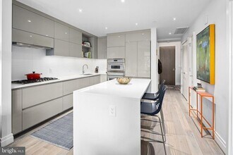 810 O St NW in Washington, DC - Building Photo - Building Photo