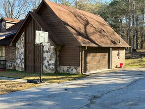 9638 Lizelia Rd in Meridian, MS - Building Photo - Building Photo