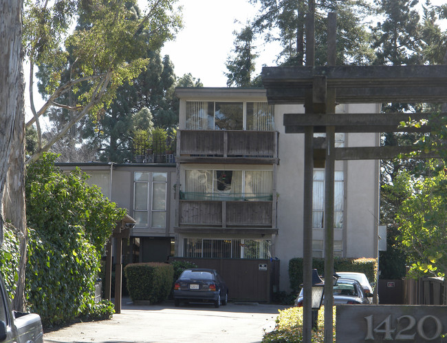 The Kelbourne in Berkeley, CA - Building Photo - Building Photo