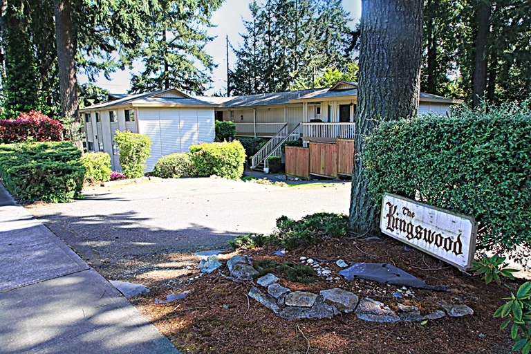 Kingswood Apartments in Tacoma, WA - Building Photo