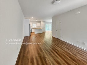 3028 Reid Ave in Charlotte, NC - Building Photo - Building Photo