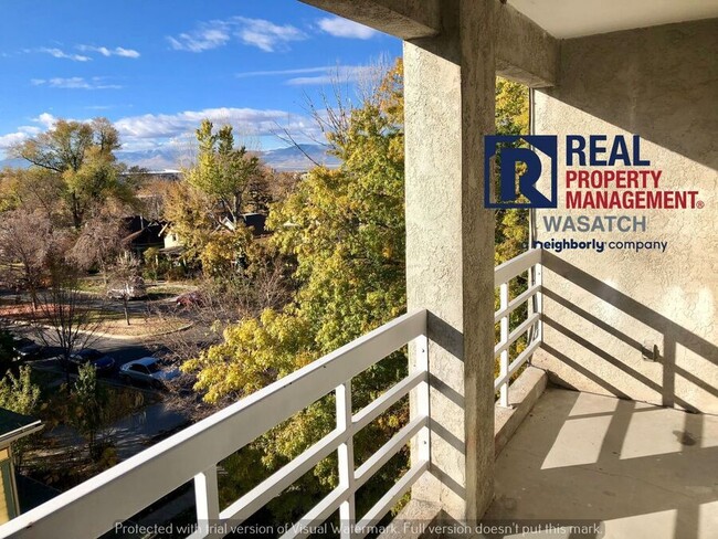 property at 207 S 600 E