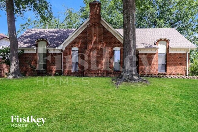 property at 970 Hawkview Dr