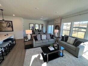 180 Climbing Ivy Cir in Fayetteville, GA - Building Photo - Building Photo