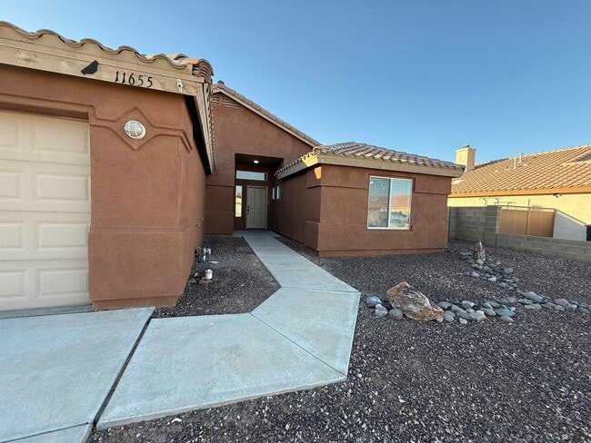 11655 E 35th St in Yuma, AZ - Building Photo - Building Photo