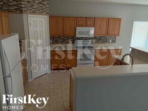 3032 E Pinto Valley Rd in San Tan Valley, AZ - Foto de edificio - Building Photo