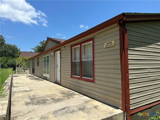 property at 1125 Burges St