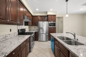 11234 Paseo del Cielo in Porter Ranch, CA - Building Photo - Building Photo