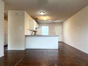 2401 73rd St in Lubbock, TX - Building Photo - Building Photo