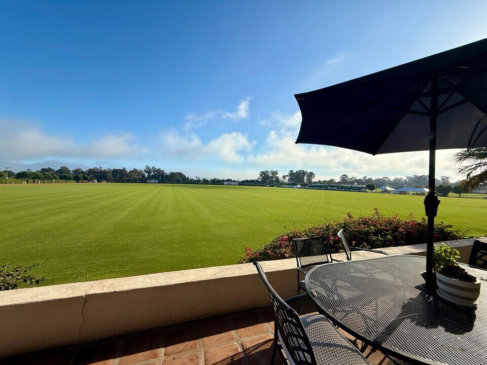 3375 Foothill Rd, Unit 3375 Foothill Rd 511 in Carpinteria, CA - Building Photo