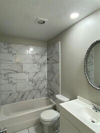 16635 Cairnway Dr photo'