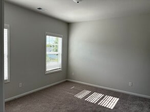 128 Lauren St in Adairsville, GA - Building Photo - Building Photo