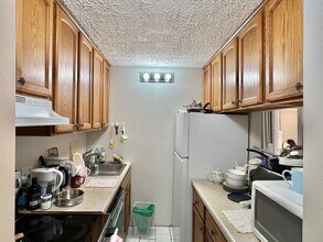 4 Trowbridge Pl, Unit 3C in Cambridge, MA - Building Photo - Building Photo
