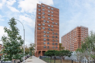 475 Carlton Ave in Brooklyn, NY - Building Photo - Building Photo