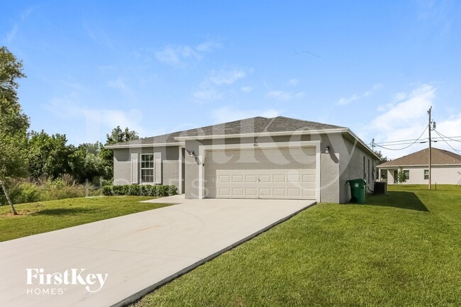 property at 461 SW Kestor Dr