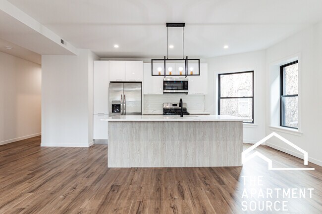 1428 W Jonquil Ter, Unit 1 in Chicago, IL - Building Photo - Building Photo