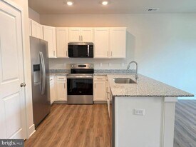 117 Nootka Wy in Winchester, VA - Building Photo