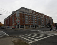 Louis Nine Boulevard Apartments in Bronx, NY - Foto de edificio - Building Photo