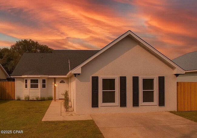 104 Oleander Cir in Panama City Beach, FL - Building Photo - Building Photo