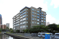 The Plaza Assisted Living at Waikiki in Honolulu, HI - Building Photo - Building Photo