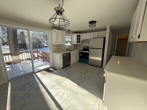 11 Julian Ln in Milford, MA - Building Photo - Building Photo