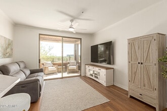 20100 N 78th Pl in Scottsdale, AZ - Building Photo - Building Photo