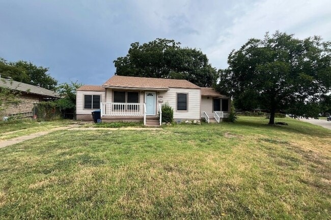 4340 Alamo Ave in Fort Worth, TX - Building Photo - Building Photo