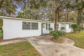 261 Glynlea Rd in Jacksonville, FL - Building Photo - Building Photo