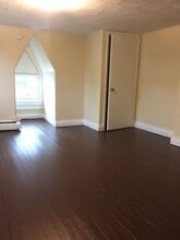 221 Lawrence St in Columbia, PA - Building Photo - Building Photo