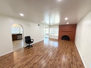 104 Red Cloud Dr in Diamond Bar, CA - Building Photo - Building Photo