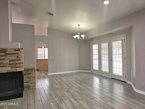12303 N 72nd Ave in Peoria, AZ - Building Photo - Building Photo