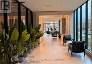 699 Sheppard Ave E in Toronto, ON - Building Photo - Building Photo