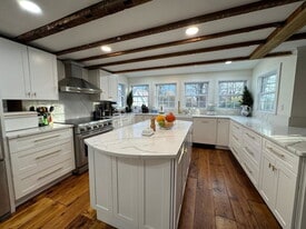 354 Highland Ave in Norwalk, CT - Building Photo