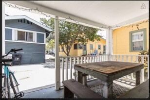 1453 Echo Park Avenue, Unit 1453 in Los Angeles, CA - Building Photo