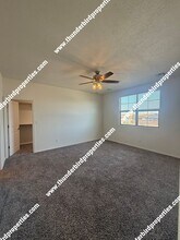 2529 Camino Plata Loop NE in Rio Rancho, NM - Building Photo - Building Photo